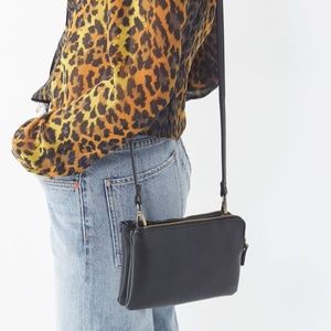 NEW UO Double ZIP Crossbody Bag